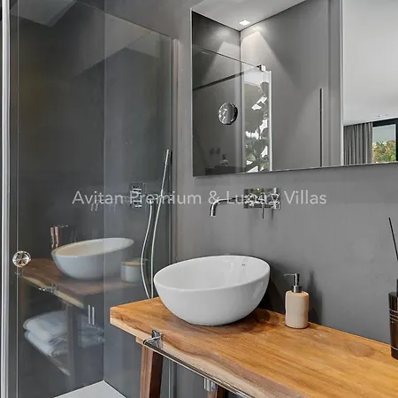 Avitan Premium & Luxury Villa